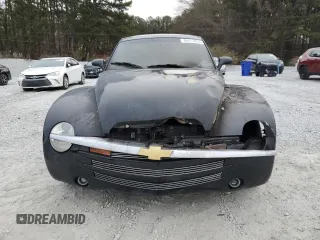 2005 Chevrolet SSR LS z VIN 1GCES14H25B117855, wystawiony jako Copart lot #86213054 z przebiegiem Nie podano mil oraz Nie do naprawy • Non repairable. Historia ofert i sprzedaży dostępna na DreamBid. Obrazek 5.
