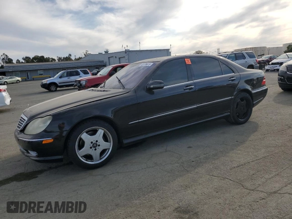 2002 Mercedes-Benz S 5.0L with VIN WDBNG75J32A295134, listed as a Copart auction lot 48179615 with 218,048 mi miles and Salvage Title. Bid and sale history available at carsss.com. Image 1.
