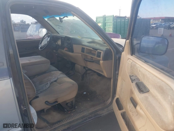 1997 Dodge Ram 1500 with VIN 1B7HF16Y9VJ531543, listed as a IAAI auction lot 41364393 with 193,209 mi miles. Bid and sale history available at carsss.com. Image 5.