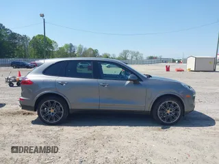2018 Porsche Cayenne S z VIN WP1AB2A21JLA60264, wystawiony jako IAAI lot #42028716 z przebiegiem 66 479 mil mil oraz . Historia ofert i sprzedaży dostępna na DreamBid. Obrazek 13.