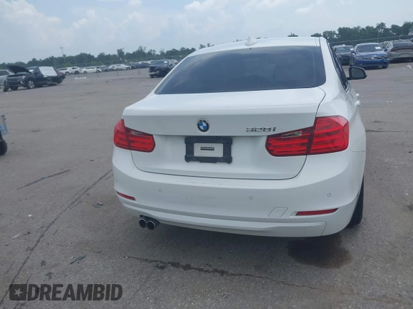2015 BMW 3 Series 328i with VIN WBA3A5G52FNS85298, listed as a IAAI auction lot 42635782 with 94,750 mi miles and . Bid and sale history available at DreamBid. Image 16.