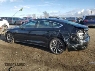 2024 Audi A5 Sportback S line Premium z VIN WAUDACF58RA004479, wystawiony jako Copart lot #48067125 z przebiegiem 5 952 mil mil oraz Szkoda całkowita • Salvage title. Historia ofert i sprzedaży dostępna na DreamBid. Obrazek 2.