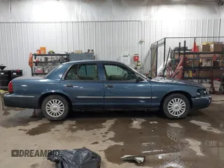2008 Mercury Grand Marquis LS with VIN 2MEFM75V88X631067, listed as a IAAI auction lot 41290274 with 206,145 mi miles and . Bid and sale history available at DreamBid. Image 14.