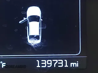 2017 Kia Optima LX z VIN 5XXGT4L32HG142220, wystawiony jako IAAI lot #42407297 z przebiegiem 139 731 mil mil oraz . Historia ofert i sprzedaży dostępna na DreamBid. Obrazek 16.