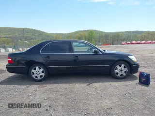 2005 Lexus LS 430 z VIN JTHBN36F450174540, wystawiony jako IAAI lot #42127938 z przebiegiem 216 251 mil mil oraz . Historia ofert i sprzedaży dostępna na DreamBid. Obrazek 13.