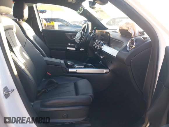 2023 Mercedes-Benz EQB 300 z VIN W1N9M0KBXPN062568, wystawiony jako IAAI lot #41025394 z przebiegiem Nie podano mil oraz . Historia ofert i sprzedaży dostępna na DreamBid. Obrazek 5.