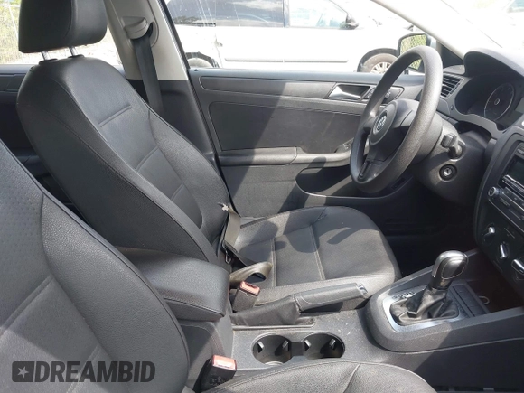 2012 Volkswagen Jetta SE с VIN 3VWDP7AJ5CM309846, выставлен на аукционе IAAI как лот 41795013 с пробегом 104 549 миль миль и . История ставок и продаж доступна на DreamBid. Изображение 5.
