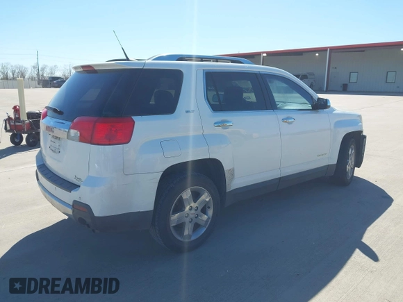2012 GMC Terrain SLT-2 with VIN 2GKFLWE57C6381886, listed as a IAAI auction lot 41739118 with 211,147 mi miles. Bid and sale history available at carsss.com. Image 4.