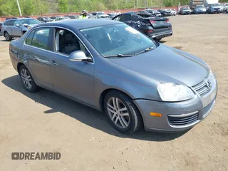 2010 Volkswagen Jetta SE с VIN 3VWRZ7AJXAM007966, выставлен на аукционе IAAI как лот 42168604 с пробегом 199 632 миль миль и . История ставок и продаж доступна на DreamBid. Изображение 1.