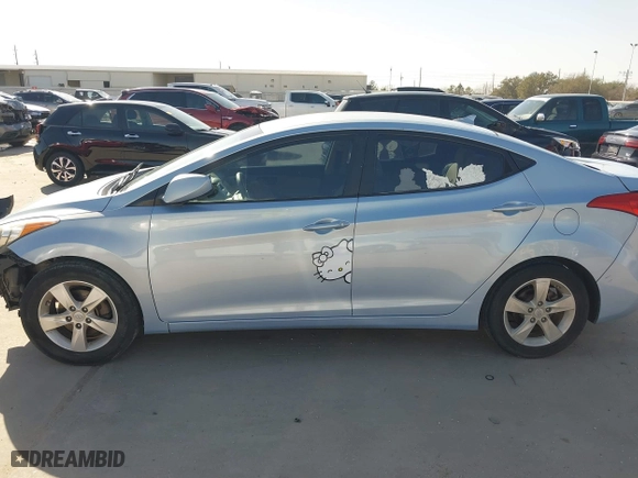 2011 Hyundai Elantra Ltd with VIN KMHDH4AE7BU107663, listed as a IAAI auction lot 41652200 with 218,074 mi miles. Bid and sale history available at carsss.com. Image 15.