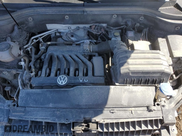 2018 Volkswagen Atlas 3.6L V6 SEL with VIN 1V2MR2CA2JC566795, listed as a Copart auction lot 49963295 with 132,307 mi miles and Salvage Title. Bid and sale history available at carsss.com. Image 12.