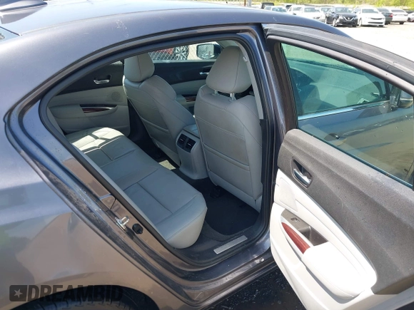 2017 Acura TLX Technology with VIN 19UUB1F59HA001336, listed as a IAAI auction lot 42045146 with 64,545 mi miles and . Bid and sale history available at DreamBid. Image 8.