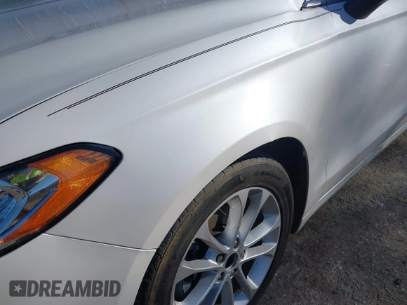 2020 Ford Fusion SE с VIN 3FA6P0HD1LR122177, выставлен на аукционе IAAI как лот 41749652 с пробегом 54 365 миль миль и . История ставок и продаж доступна на DreamBid. Изображение 20.