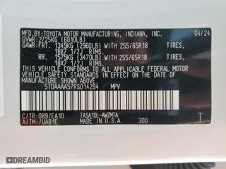 2024 Toyota Grand Highlander XLE with VIN 5TDAAAA57RS014294, listed as a Copart auction lot 88875235 with 10,706 mi miles and Non Repairable. Bid and sale history available at carsss.com. Image 14.