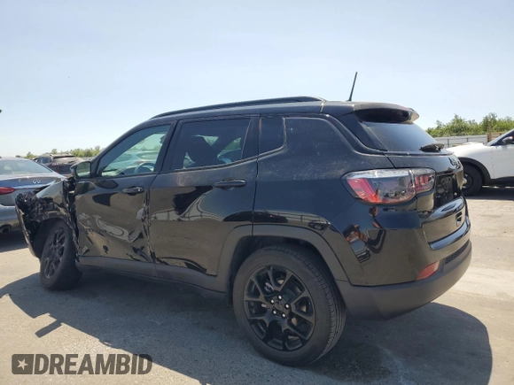 2022 Jeep Compass Latitude z VIN 3C4NJCBB6NT187791, wystawiony jako Copart lot #61102685 z przebiegiem 18 281 mil mil oraz Szkoda całkowita • Salvage title. Historia ofert i sprzedaży dostępna na DreamBid. Obrazek 2.