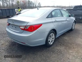2012 Hyundai Sonata GLS with VIN 5NPEB4AC8CH461728, listed as a IAAI auction lot 41938399 with 133,571 mi miles. Bid and sale history available at carsss.com. Image 4.