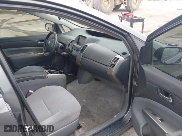 2007 Toyota Prius with VIN JTDKB20U473202513, listed as a IAAI auction lot 42039744 with 176,233 mi miles. Bid and sale history available at carsss.com. Image 5.