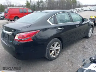 2013 Nissan Altima 2.5 SL with VIN 1N4AL3AP8DC141532, listed as a IAAI auction lot 41972887 with 132,349 mi miles. Bid and sale history available at carsss.com. Image 4.