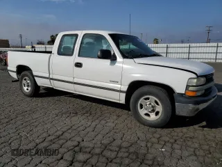 2000 Chevrolet Silverado 1500 with VIN 2GCEC19W3Y1354251, listed as a Copart auction lot 85157354 with 168,354 mi miles and Salvage Title. Bid and sale history available at DreamBid. Image 4.