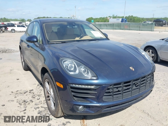 2015 Porsche Macan S with VIN WP1AB2A55FLB67075, listed as a IAAI auction lot 42068637 with 148,068 mi miles. Bid and sale history available at carsss.com. Image 20.