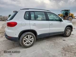 2017 Volkswagen Tiguan S с VIN WVGAV7AX6HK034093, выставлен на аукционе Copart как лот 58976965 с пробегом 103 474 миль миль и Списание • Salvage title. История ставок и продаж доступна на DreamBid. Изображение 3.