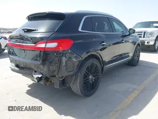 2016 Lincoln MKX Premiere with VIN 2LMTJ6JR7GBL75287, listed as a IAAI auction lot 41697039 with 85,943 mi miles. Bid and sale history available at carsss.com. Image 4.