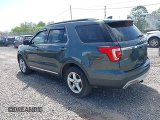 2016 Ford Explorer XLT with VIN 1FM5K8D84GGB08522, listed as a IAAI auction lot 42138258 with 103,005 mi miles and . Bid and sale history available at carsss.com. Image 3.