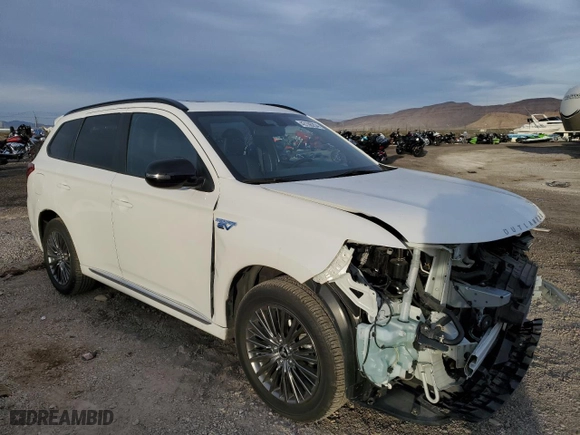 2021 Mitsubishi Outlander PHEV SEL with VIN JA4J2VA74MZ000974, listed as a Copart auction lot 43106254 with 32,294 mi miles. Bid and sale history available at carsss.com. Image 4.