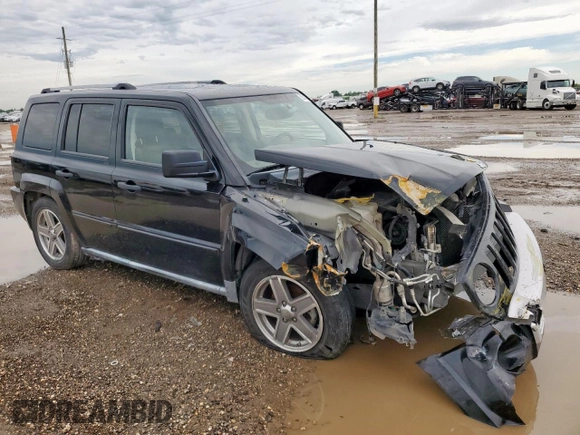 2007 Jeep Patriot Limited with VIN 1J8FT48W97D347601, listed as a Copart auction lot 58531825 with 141,053 mi miles and Salvage title. Bid and sale history available at DreamBid. Image 4.