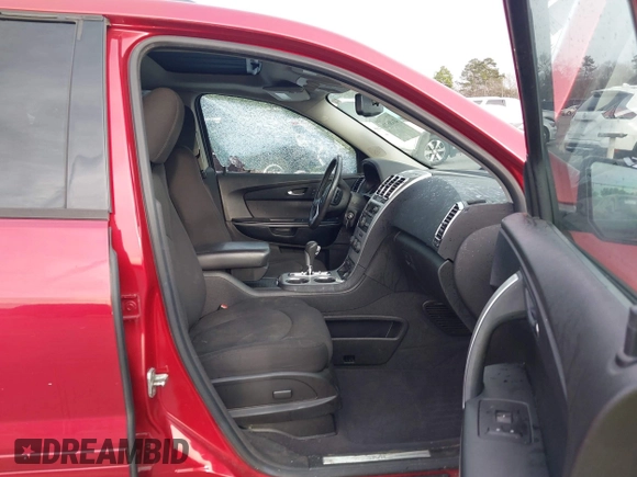 2012 GMC Acadia SLE with VIN 1GKKVPED4CJ164482, listed as a IAAI auction lot 41486226 with 183,798 mi miles. Bid and sale history available at carsss.com. Image 5.