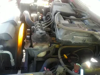 2002 Ford Explorer XLT with VIN 1FMZU73E52ZA03191, listed as a IAAI auction lot 43331586 with 192,972 mi miles and . Bid and sale history available at DreamBid. Image 12.