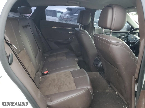 2014 Chevrolet Impala LT Eco with VIN 2G1135SRXE9177052, listed as a Copart auction lot 84438644 with 182,772 mi miles and Clean Title. Bid and sale history available at carsss.com. Image 10.