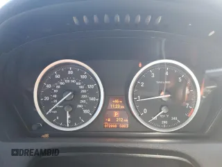 2014 BMW X6 xDrive35i with VIN 5UXFG2C59E0C44070, listed as a Copart auction lot 41997365 with 72,998 mi miles and Salvage Title. Bid and sale history available at carsss.com. Image 9.