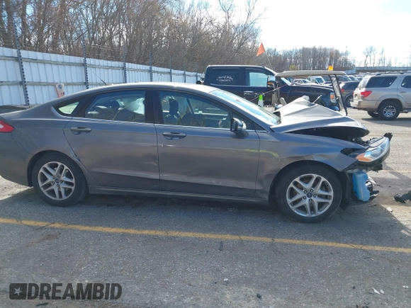 2014 Ford Fusion SE with VIN 3FA6P0HD2ER312945, listed as a IAAI auction lot 40827318 with 1 mi miles. Bid and sale history available at carsss.com. Image 13.