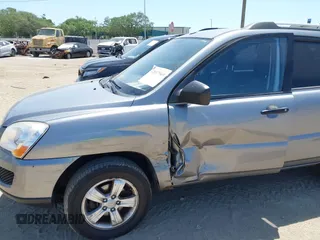 2010 Kia Sportage LX with VIN KNDKG3A47A7722839, listed as a IAAI auction lot 42017569 with 187,100 mi miles and . Bid and sale history available at carsss.com. Image 6.