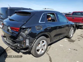 2020 Audi Q3 Premium Plus with VIN WA1BECF35L1017737, listed as a Copart auction lot 46367503 with 28,496 mi miles. Bid and sale history available at carsss.com. Image 3.