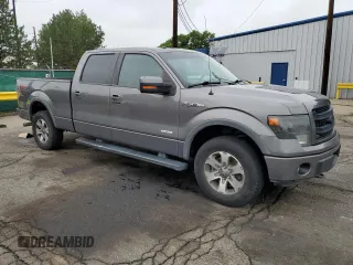 2013 Ford F-150 XL z VIN 1FTFW1ET6DFD70857, wystawiony jako Copart lot #65381525 z przebiegiem 188 997 mil mil oraz Czysty tytuł • Clean title. Historia ofert i sprzedaży dostępna na DreamBid. Obrazek 4.
