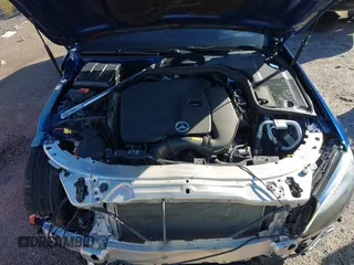 2019 Mercedes-Benz C 300 with VIN 55SWF8EB4KU293518, listed as a IAAI auction lot 40725296 with 61,745 mi miles and . Bid and sale history available at carsss.com. Image 10.