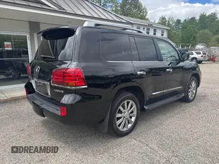 2011 Lexus LX 570 z VIN JTJHY7AX5B4082980, wystawiony jako IAAI lot #42360972 z przebiegiem 236 563 mil mil oraz . Historia ofert i sprzedaży dostępna na DreamBid. Obrazek 4.