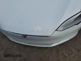 2021 Tesla Model S Long Range Plus z VIN 5YJSA1E23MF425368, wystawiony jako Copart lot #73956634 z przebiegiem Nie podano mil oraz Nie do naprawy • Non repairable. Historia ofert i sprzedaży dostępna na DreamBid. Obrazek 13.