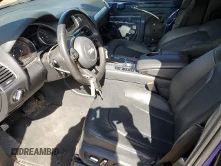 2015 Audi Q7 S line Prestige с VIN WA1DGAFE3FD018381, выставлен на аукционе Copart как лот 54850335 с пробегом 172 002 миль миль и На запчасти • Non repairable. История ставок и продаж доступна на DreamBid. Изображение 7.