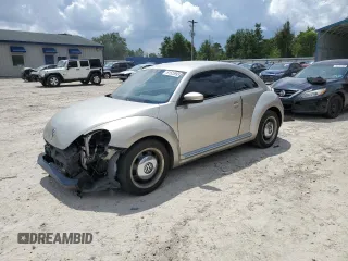 2012 Volkswagen Beetle 2.5L PZEV with VIN 3VWJP7ATXCM646842, listed as a Copart auction lot 61525895 with 88,459 mi miles and Non repairable. Bid and sale history available at DreamBid. Image 1.