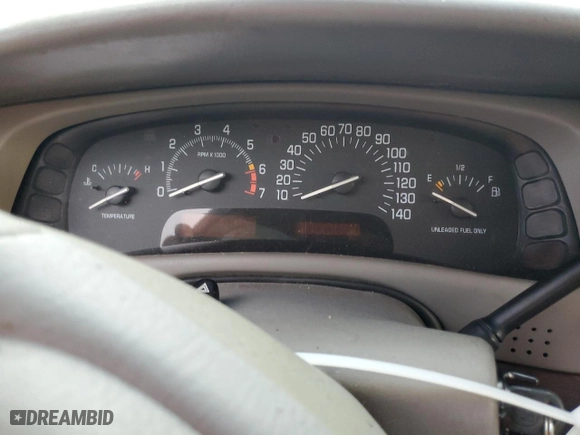 1999 Buick Park Avenue with VIN 1G4CW52K3X4617592, listed as a Copart auction lot 73870584 with 0 mi miles and Non Repairable. Bid and sale history available at carsss.com. Image 9.