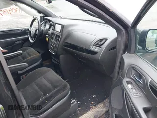 2019 Dodge Grand Caravan SE with VIN 2C4RDGBG8KR524598, listed as a IAAI auction lot 41904137 with 108,308 mi miles and . Bid and sale history available at DreamBid. Image 5.