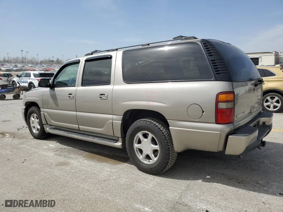2003 GMC Yukon XL Denali with VIN 1GKFK66U13J284565, listed as a Copart auction lot 49001745 with NaN miles and Salvage Title. Bid and sale history available at carsss.com. Image 2.