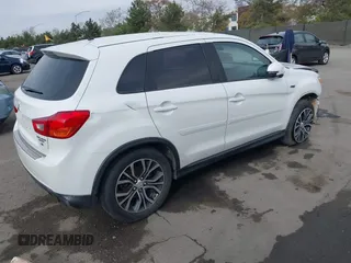 2016 Mitsubishi Outlander Sport 2.4 SE with VIN JA4AP3AW3GZ047124, listed as a IAAI auction lot 41731316 with 146,769 mi miles. Bid and sale history available at carsss.com. Image 4.