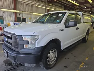 2016 Ford F-150 XLT with VIN 1FTFX1EF7GKD19449, listed as a IAAI auction lot 42665584 with 242,059 mi miles and . Bid and sale history available at DreamBid. Image 28.