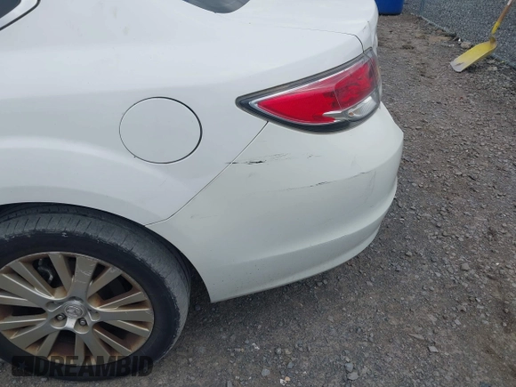 2010 Mazda 6 i Touring with VIN 1YVHZ8CH9A5M09783, listed as a IAAI auction lot 42147466 with 187,652 mi miles and . Bid and sale history available at DreamBid. Image 14.