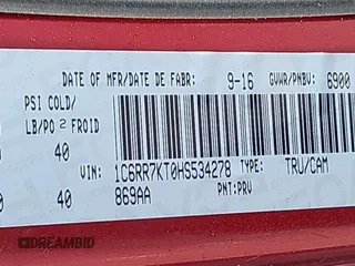 2017 Ram 1500 Express z VIN 1C6RR7KT0HS534278, wystawiony jako IAAI lot #42086941 z przebiegiem 132 986 mil mil oraz . Historia ofert i sprzedaży dostępna na DreamBid. Obrazek 9.