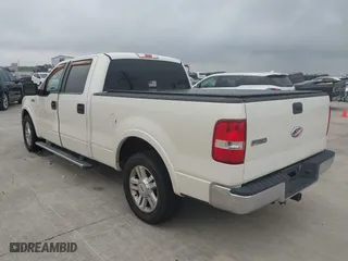 2007 Ford F-150 XLT with VIN 1FTPW12V67FA49903, listed as a IAAI auction lot 42112749 with 200,662 mi miles. Bid and sale history available at carsss.com. Image 3.